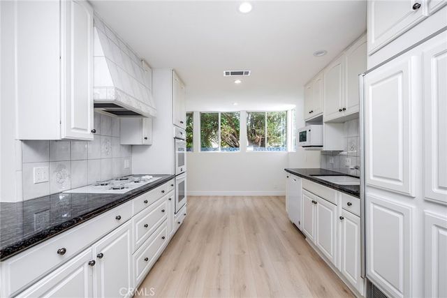 7144 Deveron Ridge Road, West Hills, CA 91307