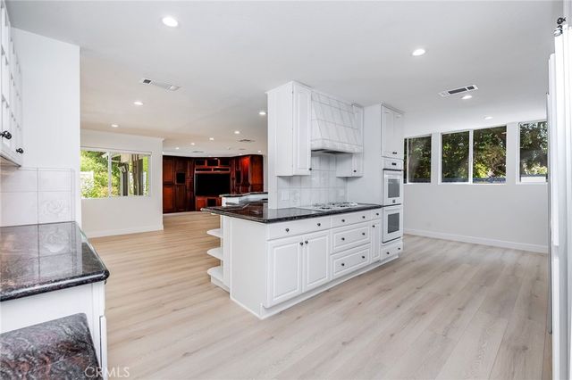 7144 Deveron Ridge Road, West Hills, CA 91307
