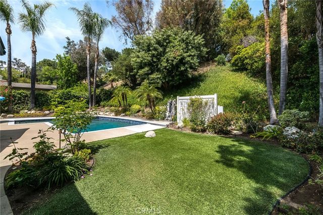 7144 Deveron Ridge Road, West Hills, CA 91307