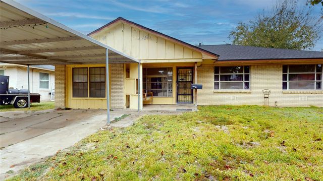 3017 Cedarcrest Drive, Pasadena, TX 77503