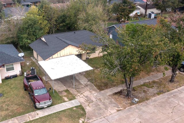 3017 Cedarcrest Drive, Pasadena, TX 77503