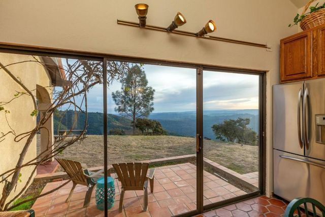 16420 Soda Springs Road, Los Gatos, CA 95033