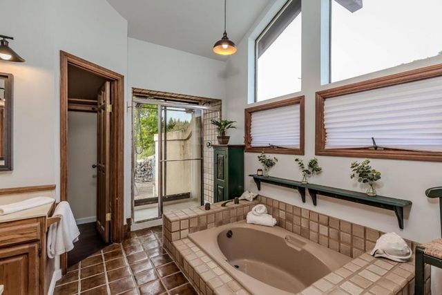 16420 Soda Springs Road, Los Gatos, CA 95033