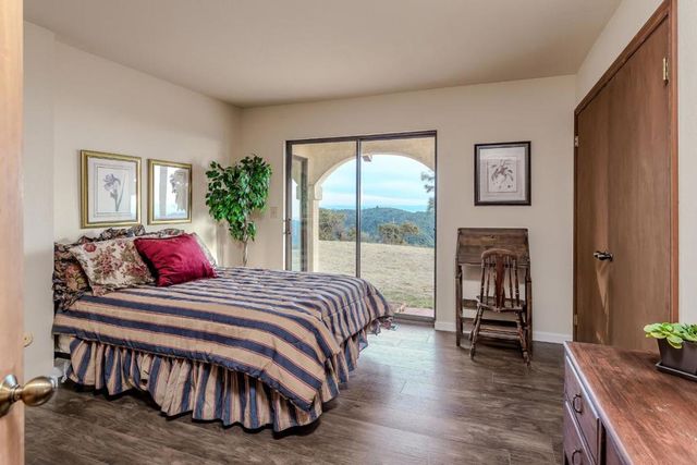 16420 Soda Springs Road, Los Gatos, CA 95033
