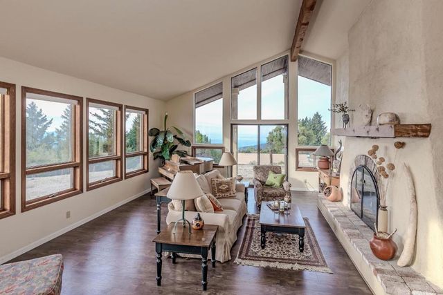 16420 Soda Springs Road, Los Gatos, CA 95033