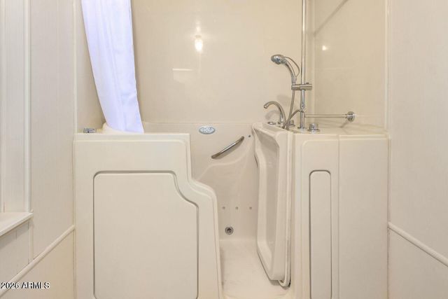 5546 E PLAYER Place, Mesa, AZ 85215