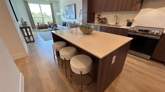 1701 Simond Ave 227, Austin, TX 78723