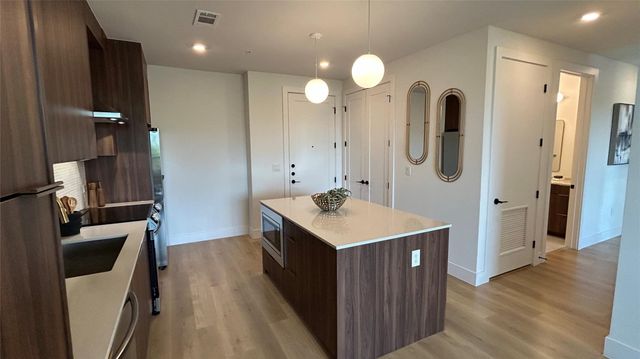 1701 Simond Ave 227, Austin, TX 78723