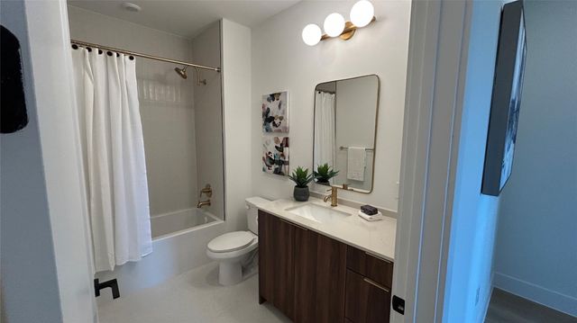 1701 Simond Ave 227, Austin, TX 78723