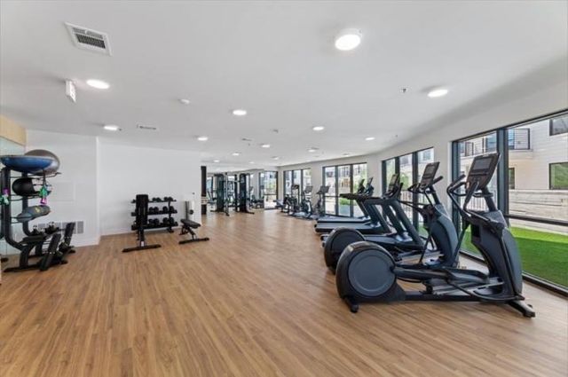 1701 Simond Ave 227, Austin, TX 78723