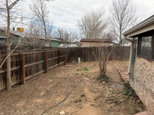 1113 Lantern Dr, Fort Lupton, CO 80621