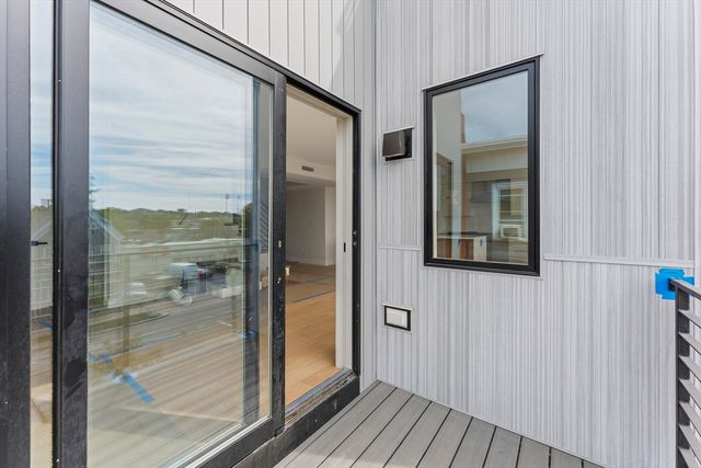 595 Broadway 101, Somerville, MA 02145