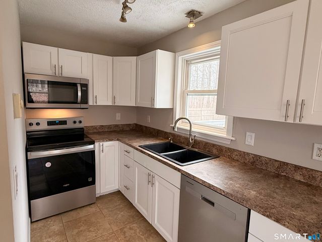 75 Academy Hill Road, Plainfield, CT 06374