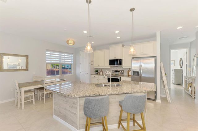 113 PORTA VECCHIO BEND 202, Nokomis, FL 34275