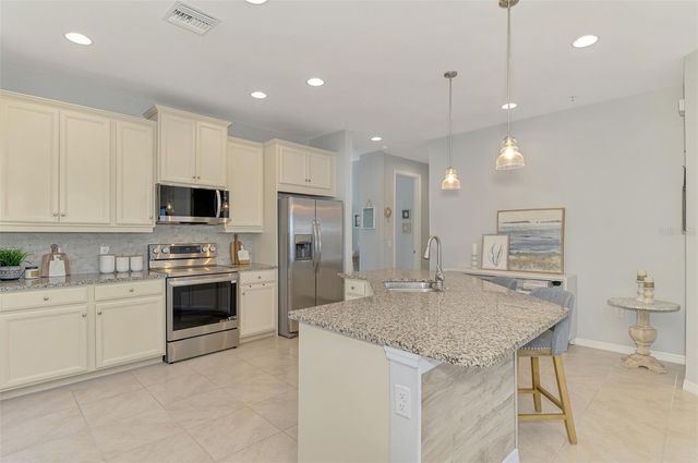 113 PORTA VECCHIO BEND 202, Nokomis, FL 34275