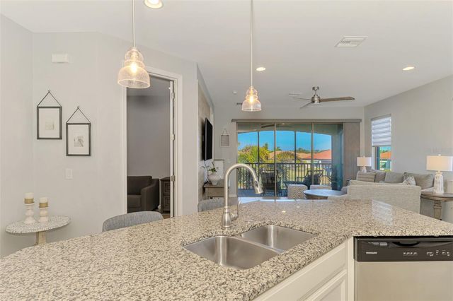 113 PORTA VECCHIO BEND 202, Nokomis, FL 34275