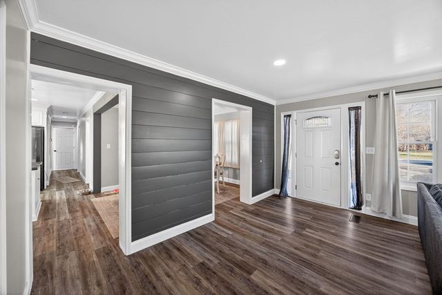 385 Campbell Dr, Cookeville, TN 38501