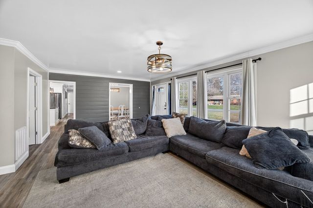 385 Campbell Dr, Cookeville, TN 38501