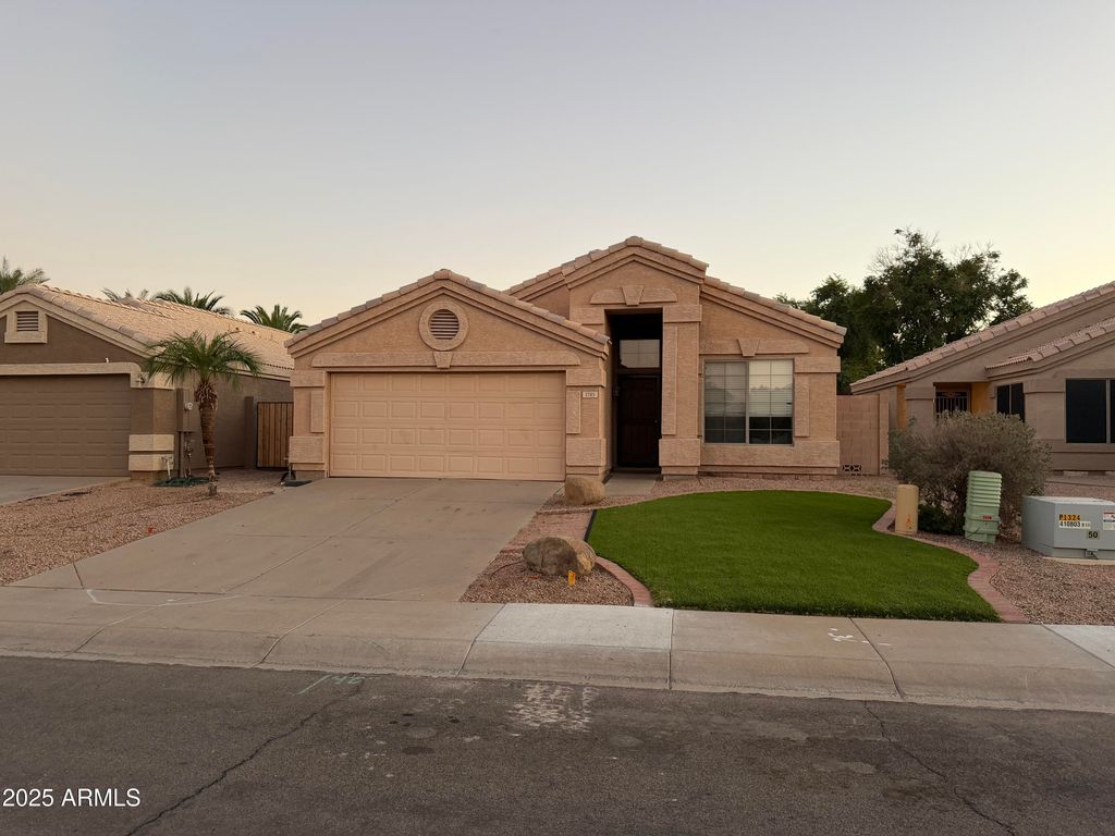 1785 E Appaloosa Road, Gilbert, AZ 85296