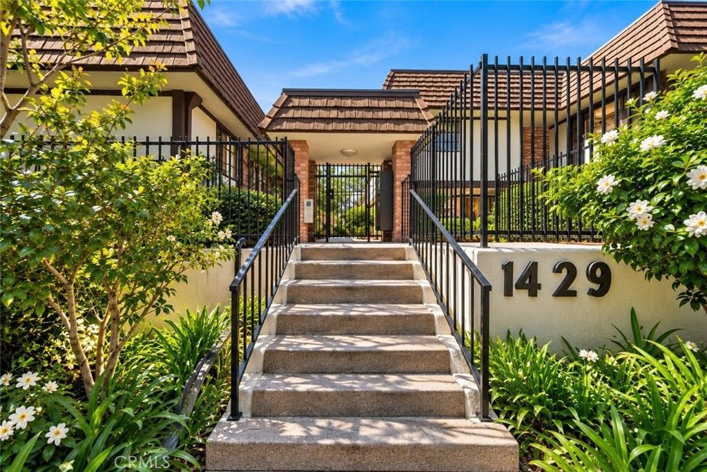 1429 Valley View Road 18, Glendale, CA 91202 — photo 3