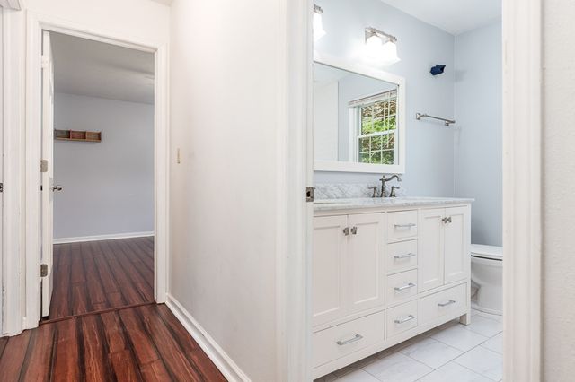 12002 SOUTH GATE, Roscoe, IL 61073