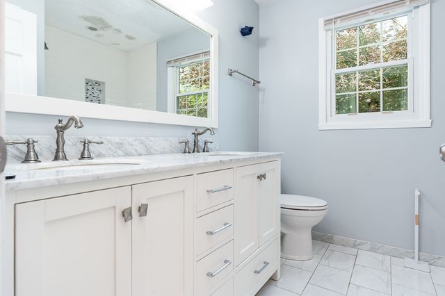 12002 SOUTH GATE, Roscoe, IL 61073