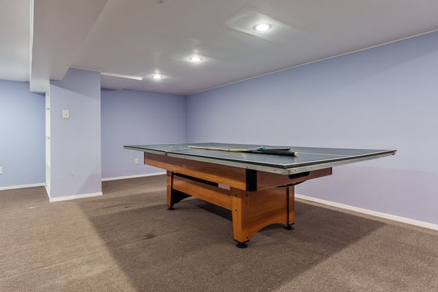 12002 SOUTH GATE, Roscoe, IL 61073