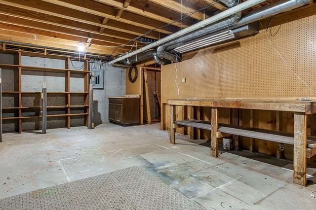 12002 SOUTH GATE, Roscoe, IL 61073