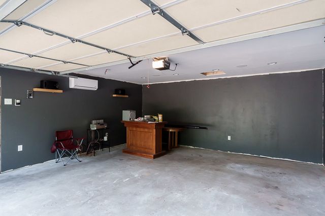 12002 SOUTH GATE, Roscoe, IL 61073