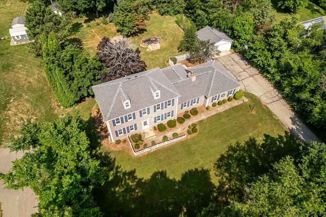 12002 SOUTH GATE, Roscoe, IL 61073