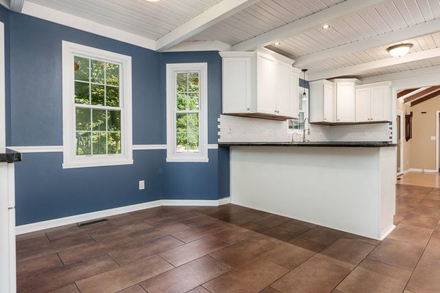 12002 SOUTH GATE, Roscoe, IL 61073