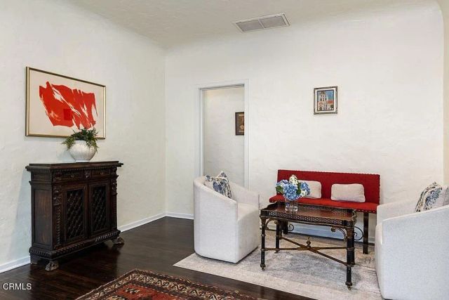 3364 Yorkshire Road, Pasadena, CA 91107