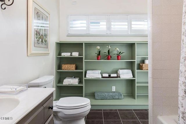 3364 Yorkshire Road, Pasadena, CA 91107