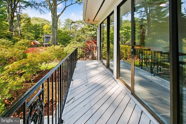 6533 COPA CT, Falls Church, VA 22044