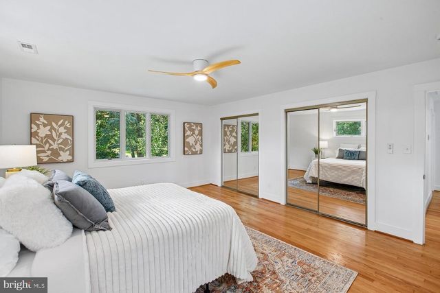 6533 COPA CT, Falls Church, VA 22044