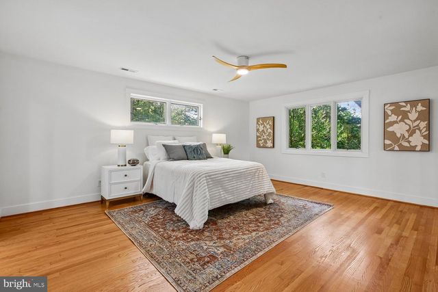 6533 COPA CT, Falls Church, VA 22044