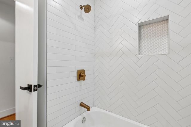 6533 COPA CT, Falls Church, VA 22044