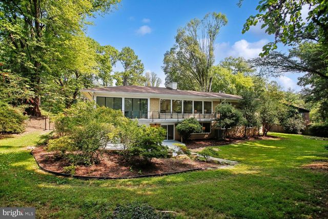 6533 COPA CT, Falls Church, VA 22044