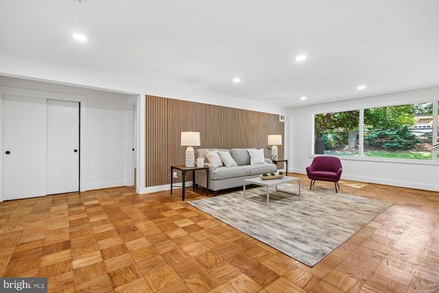 6533 COPA CT, Falls Church, VA 22044