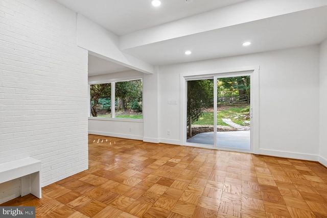 6533 COPA CT, Falls Church, VA 22044