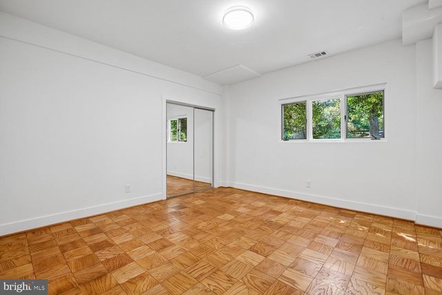 6533 COPA CT, Falls Church, VA 22044