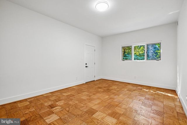 6533 COPA CT, Falls Church, VA 22044