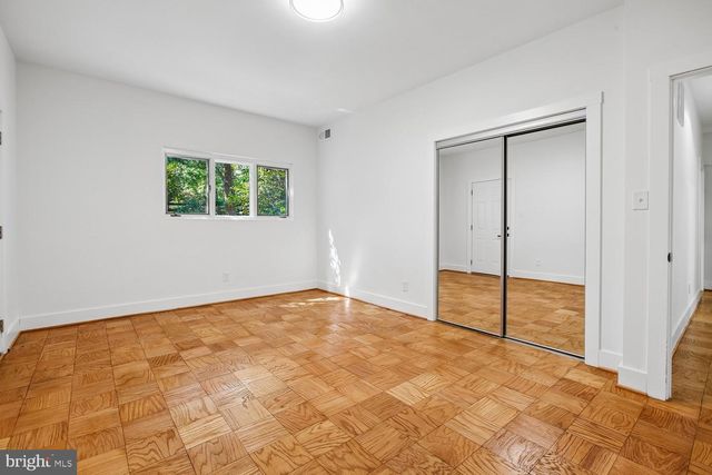 6533 COPA CT, Falls Church, VA 22044