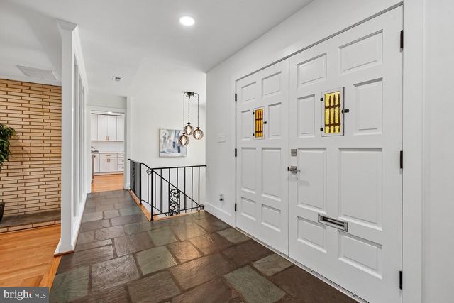 6533 COPA CT, Falls Church, VA 22044