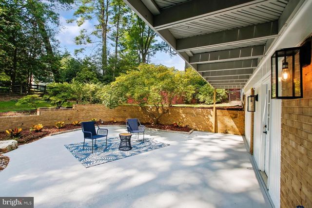 6533 COPA CT, Falls Church, VA 22044