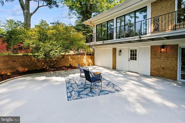 6533 COPA CT, Falls Church, VA 22044