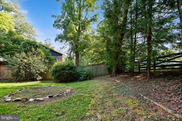 6533 COPA CT, Falls Church, VA 22044