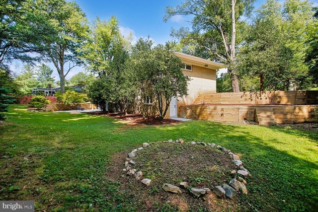 6533 COPA CT, Falls Church, VA 22044
