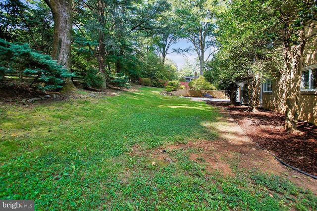 6533 COPA CT, Falls Church, VA 22044