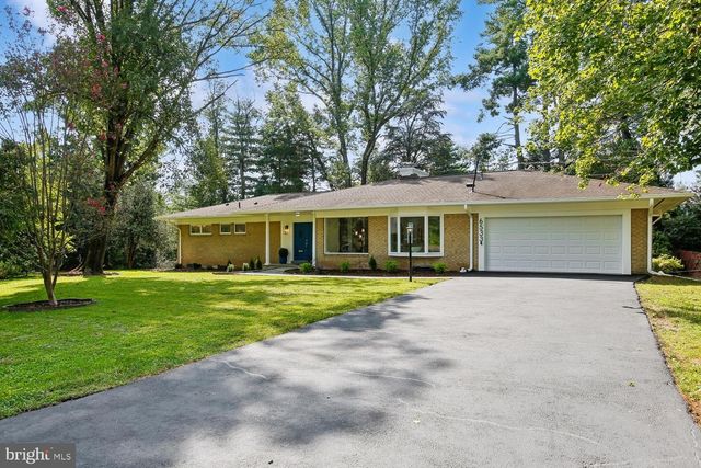 6533 COPA CT, Falls Church, VA 22044